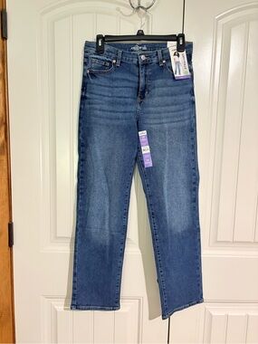 NWT Jordache Straight-Leg Girl’s Jeans - Medium Blue Denim